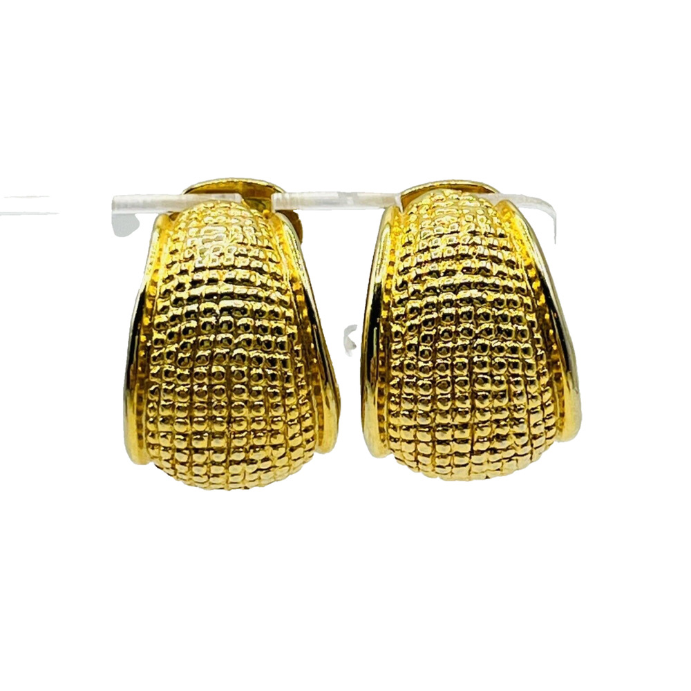 Vintage Three Dimensional Textured Mesh Gold Tone Clip On Cuff Style Earrings 1"